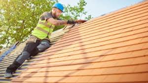 Best Emergency Roof Repair Services  in Fairfield, IA